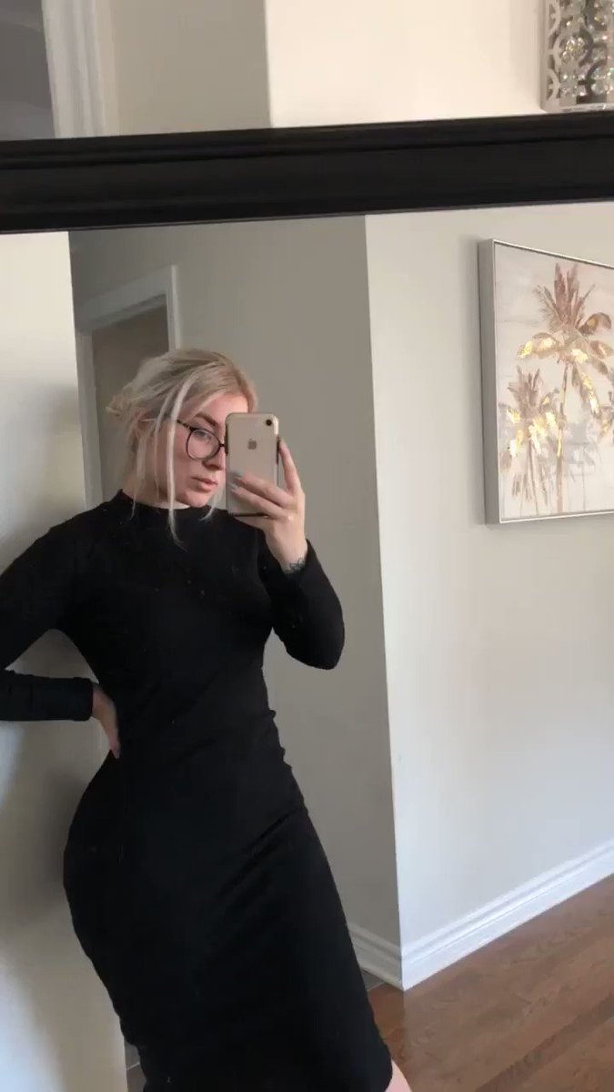 Low quality but I’m just really feeling this look 👀