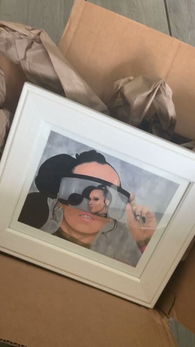 Thank YOU @Ders_Tattoos !! I always love you care packages!…