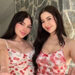 2 girls, 1 onlyfans 🦋👯‍♀️