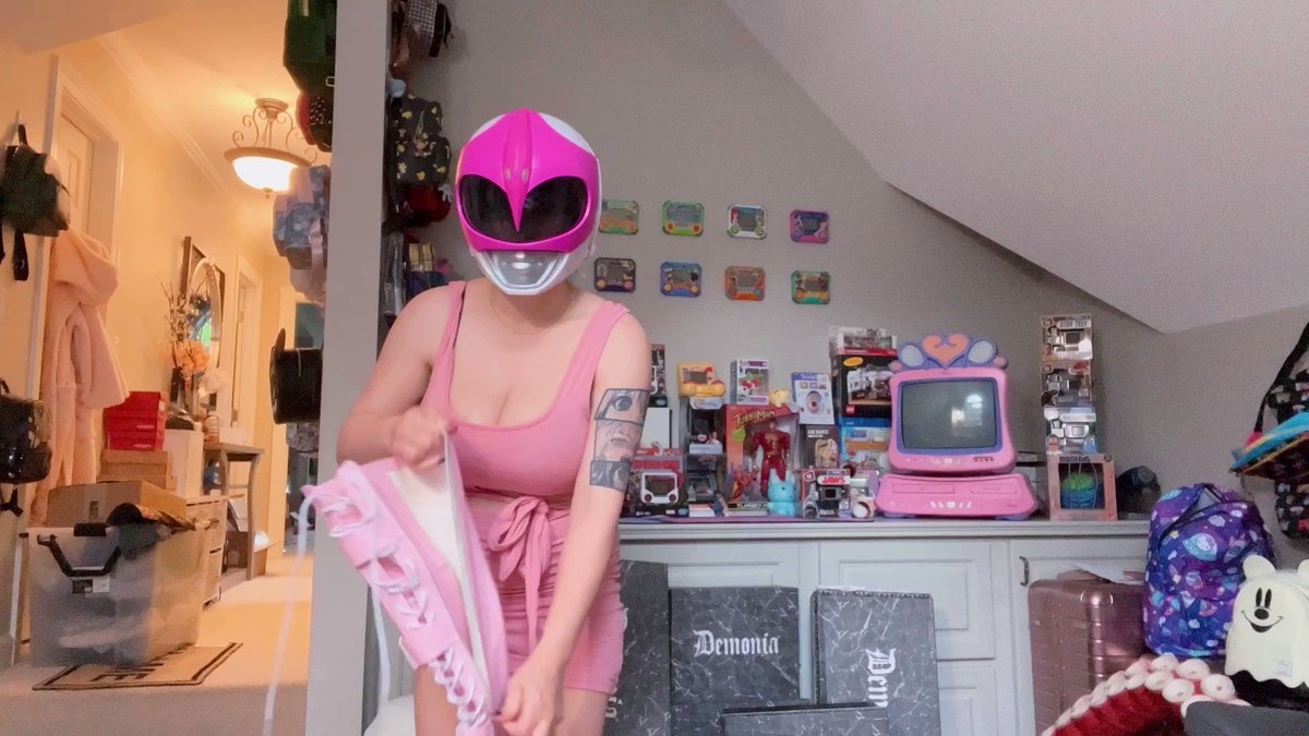 Dream Achieved. Delirious gave me Pink Ranger stuffs yesterday. So…