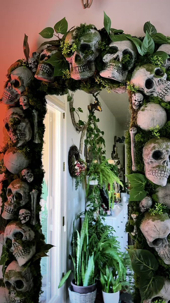 Another day of turning of the literal hoard of skulls…