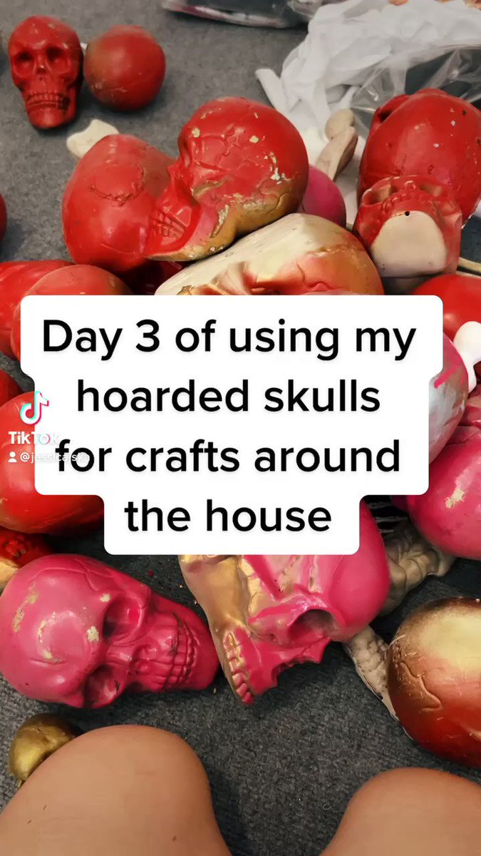 I AM VALIDATED FOR HOARDING AAAHHHHH