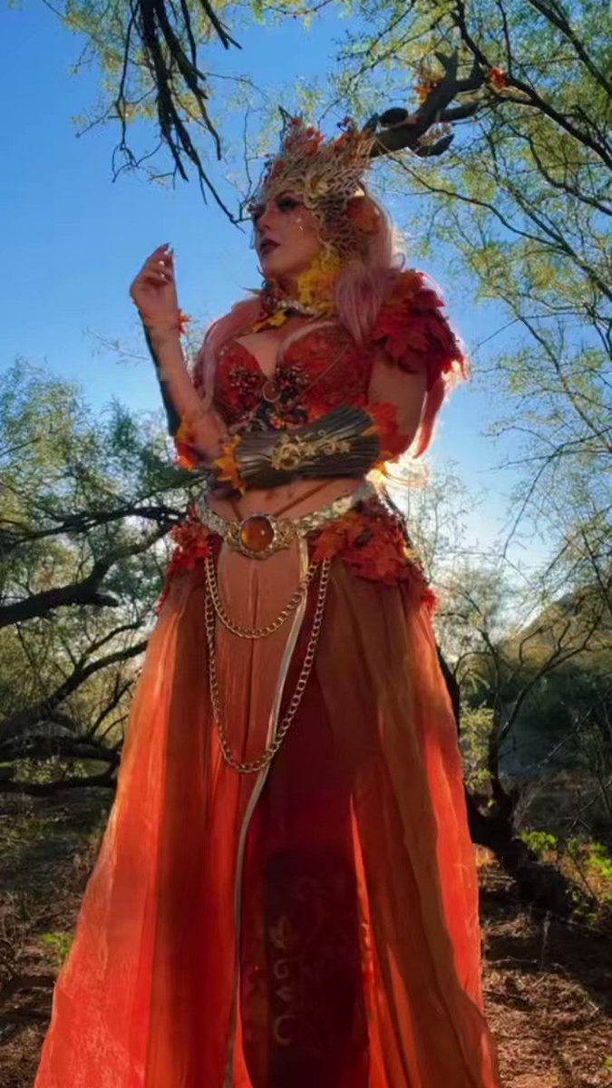 🍁Well… would you?🍁 Costume made by me! I used placemats…