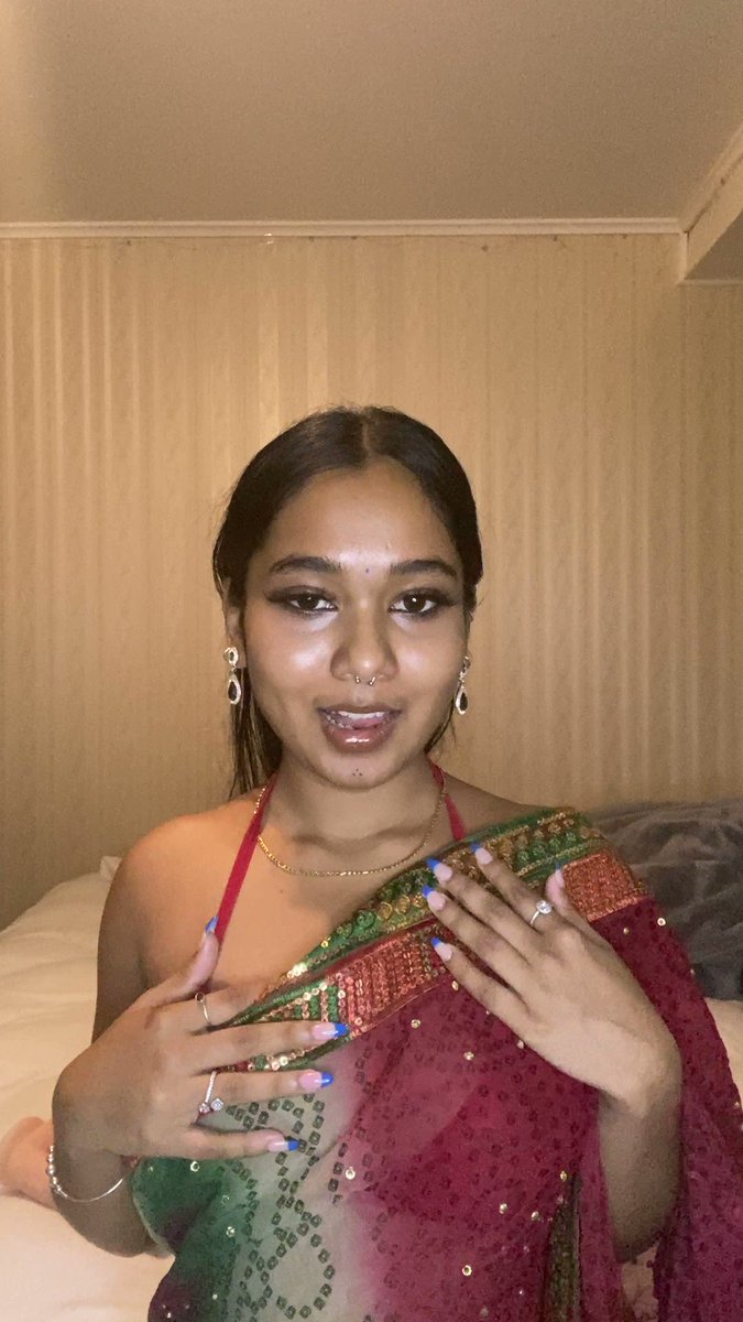 Ready to see some fun in a saree 💦 https://onlyfans.com/miaz1234