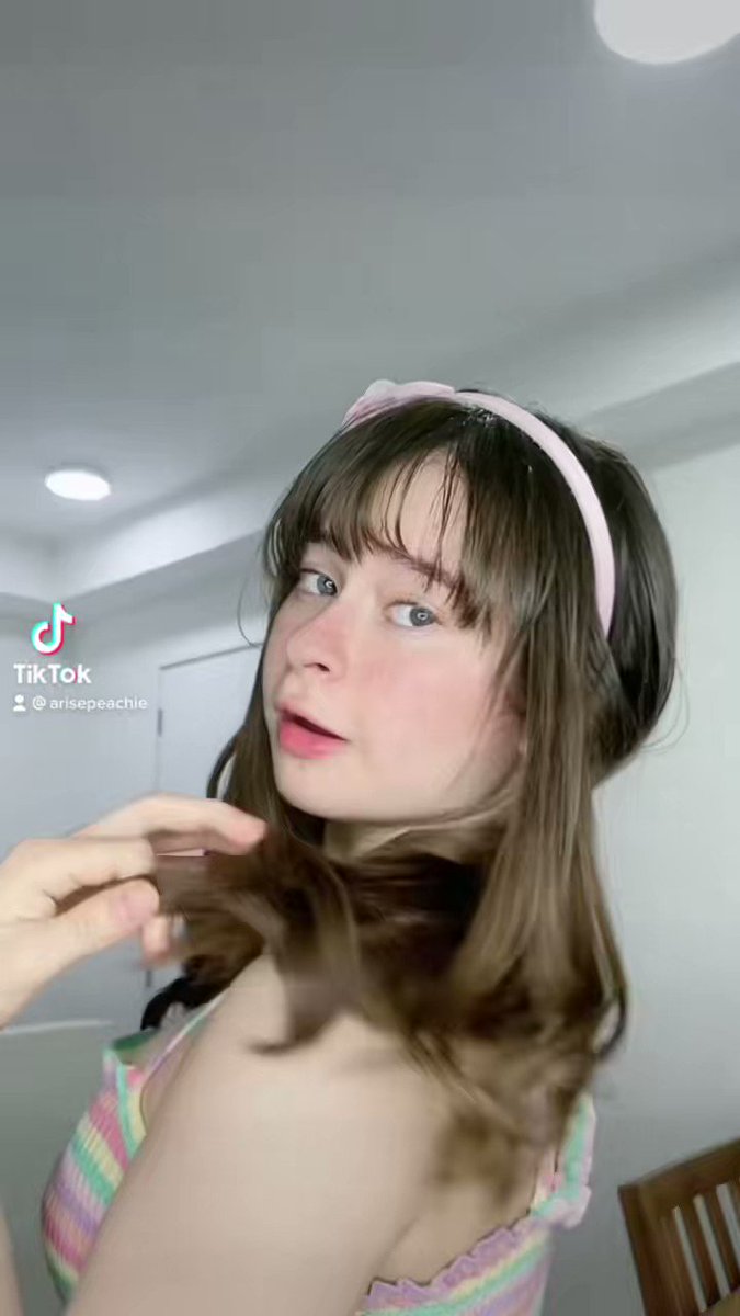 licking your dick 🥵