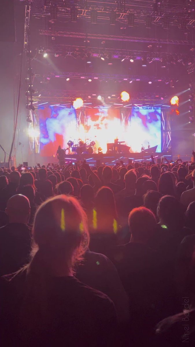It was such a pleasure to be at @NightwishBand concert…