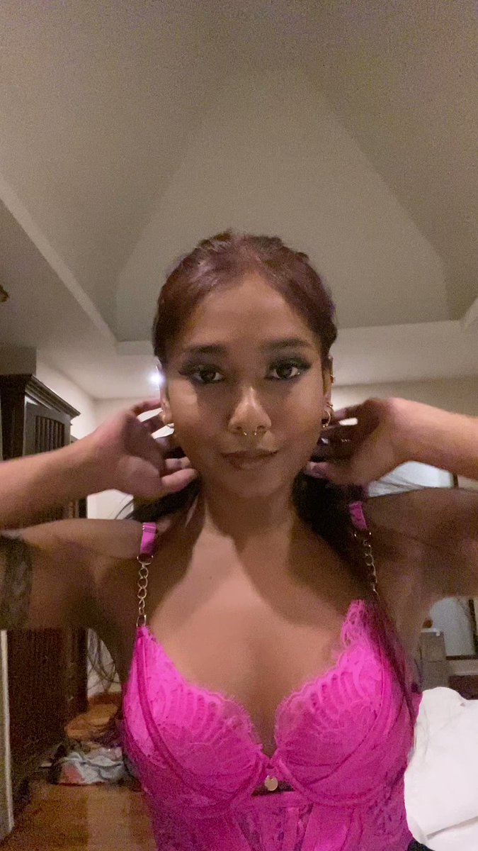 Petite Fijian Indian babe ready to be taken