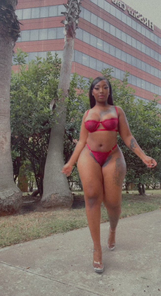 I heard they call me the ghetto OF girl 😂…