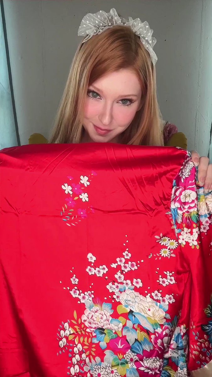 Do I look good for BaldursGate3 gaming or Netflix anime…