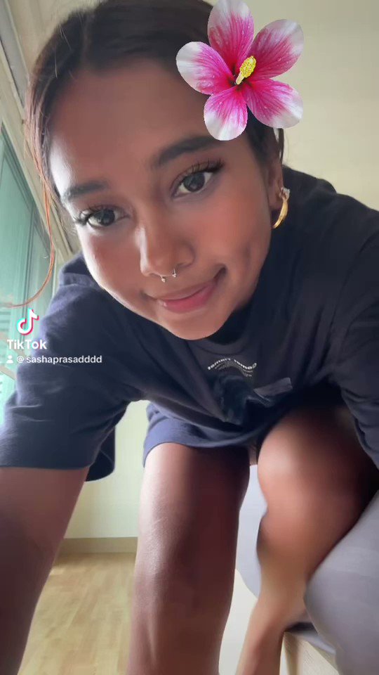 Tried this tiktok challenge, soooo fun #onlyfans #petitebaddie