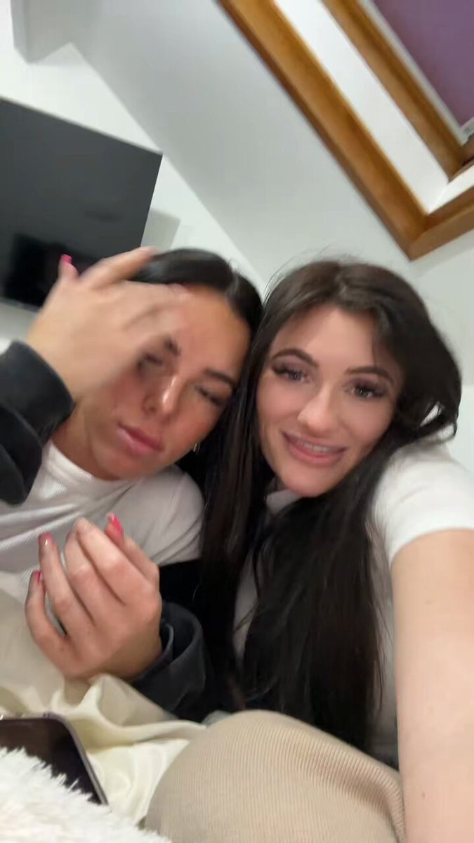 POV: All the twitter girls who don’t know ball @reeds_alexis