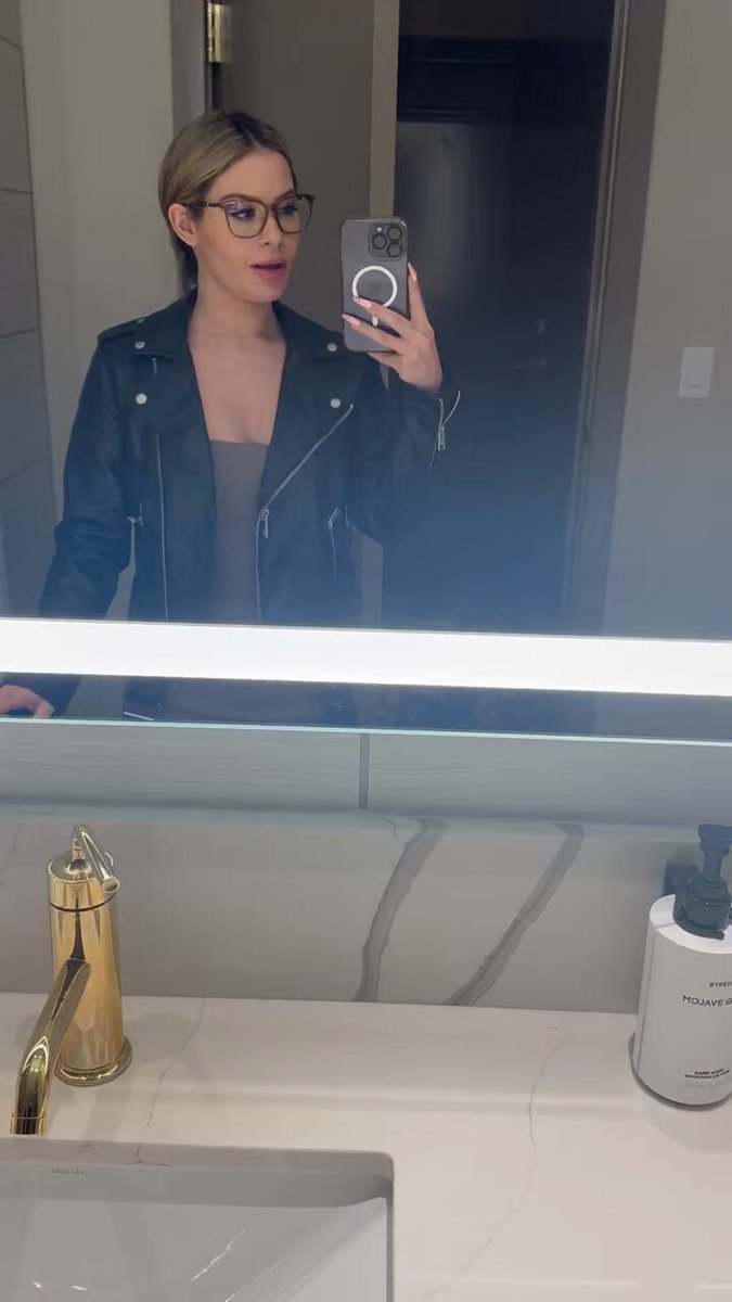 Ready for the fun to begin- Vegas I’m in you…