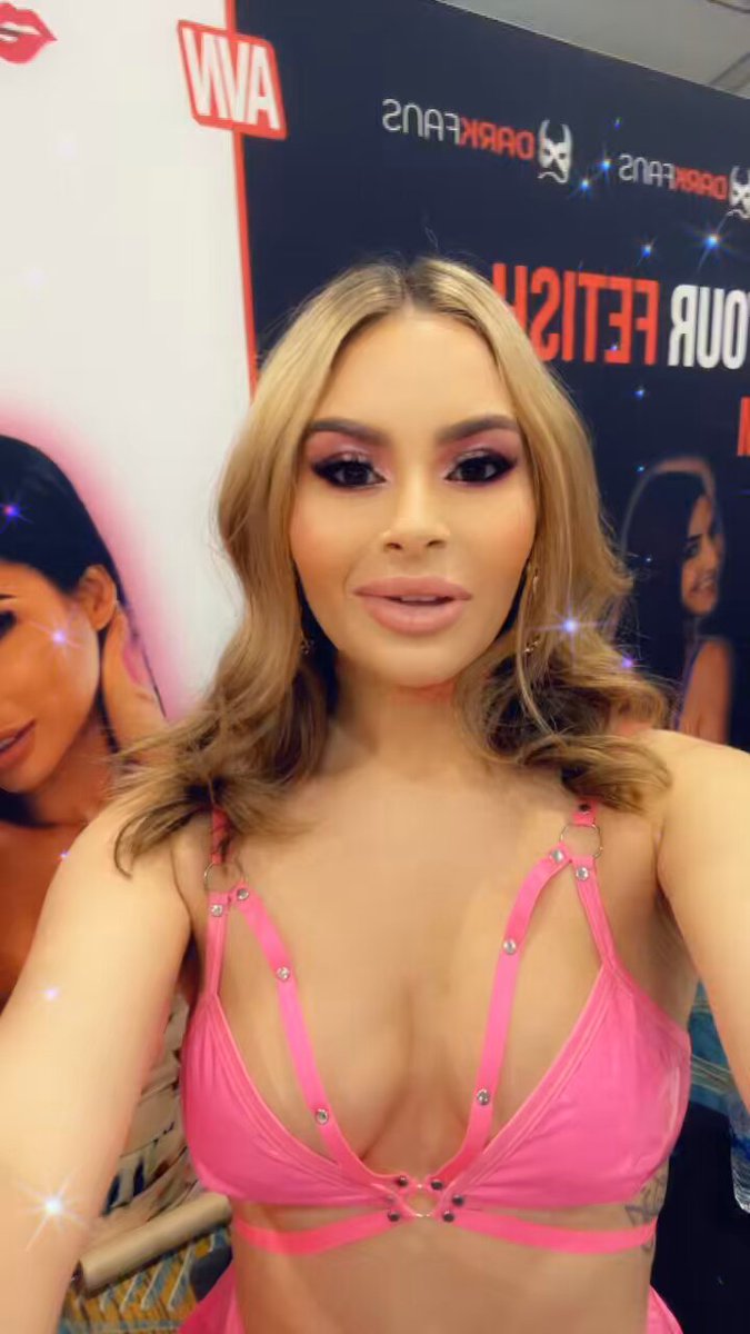 @AEexpo @LoverFans @patootiepeaches