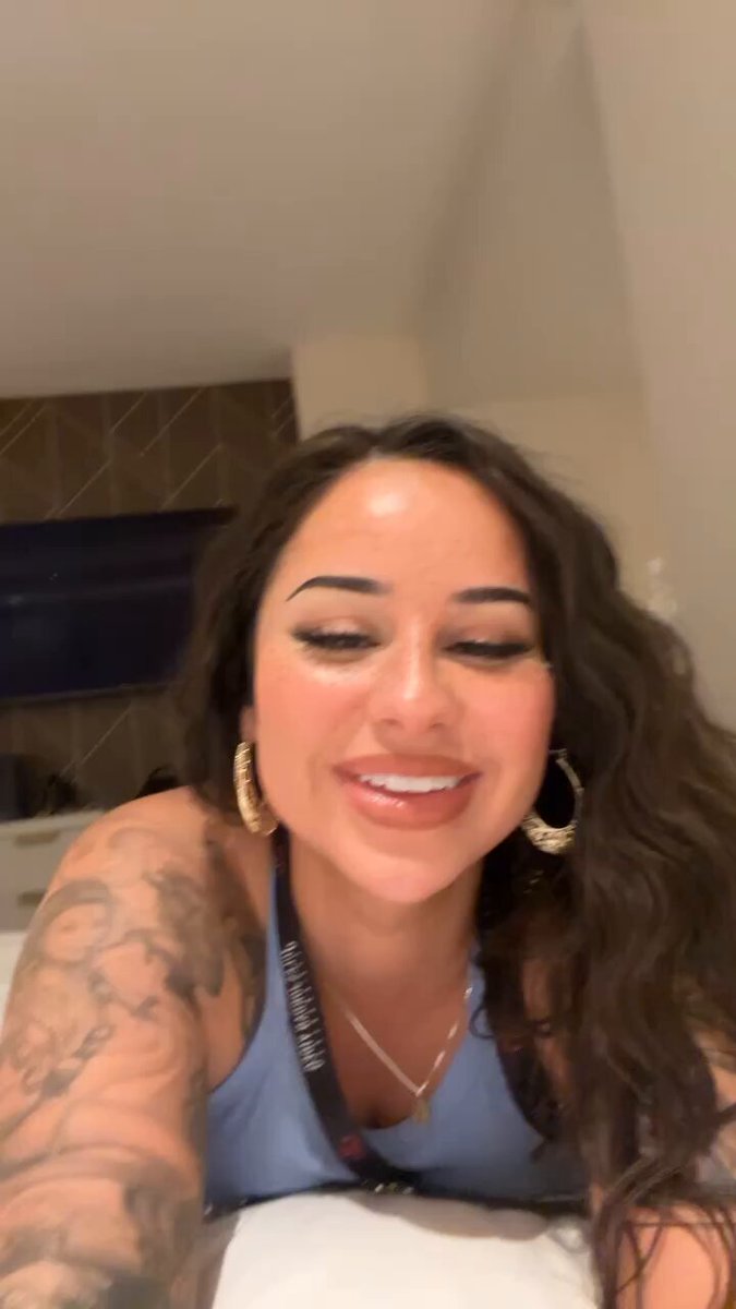 I get to be reunited w/ @DValentinaXo this week 🥹