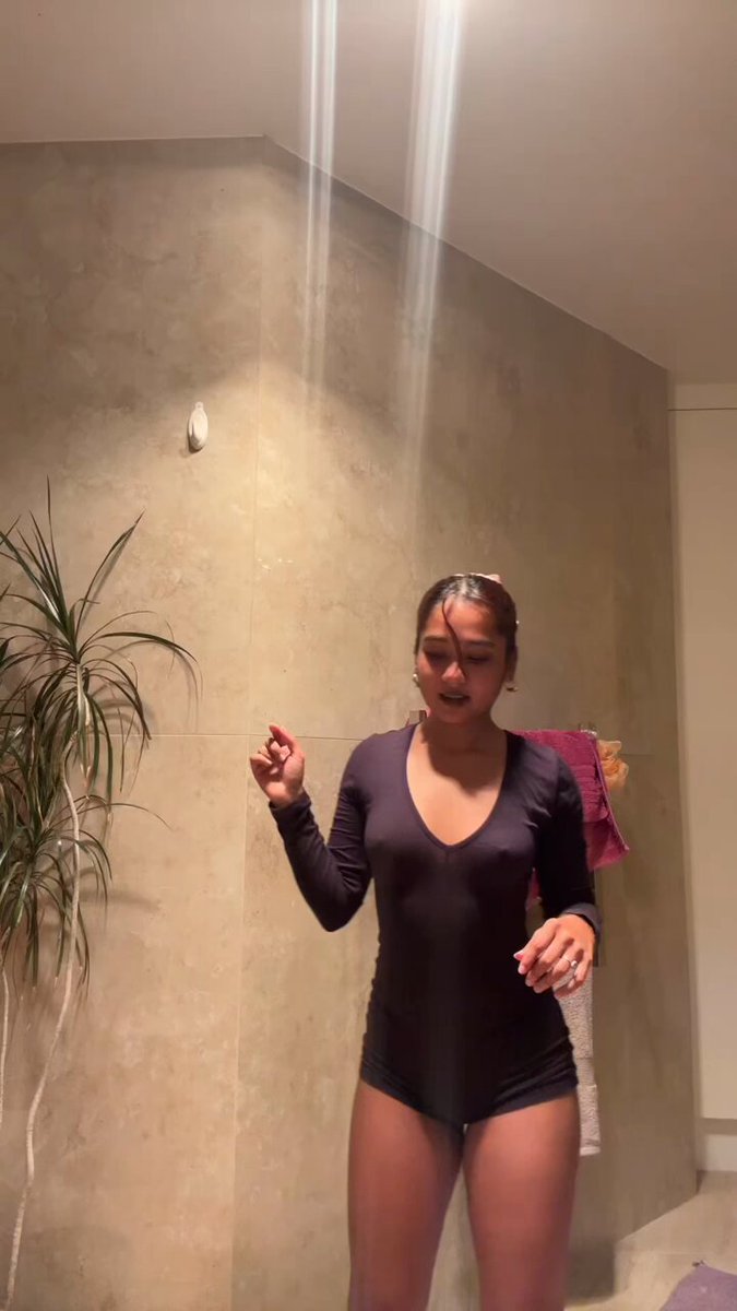 Message me if you want to me be my paypig…