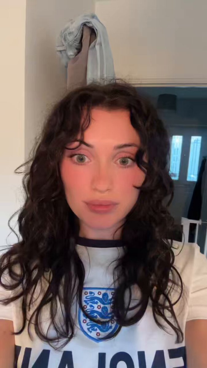 My promise to my country 🤝 🏴󠁧󠁢󠁥󠁮󠁧󠁿