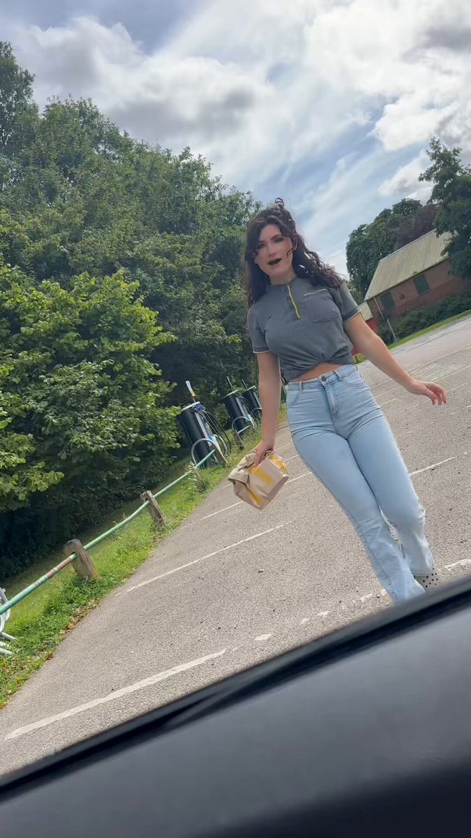 I got a new job 😳😱