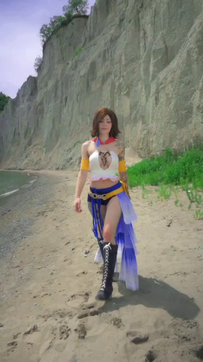 Just waiting by the beach for my Shoopuff to arrive…