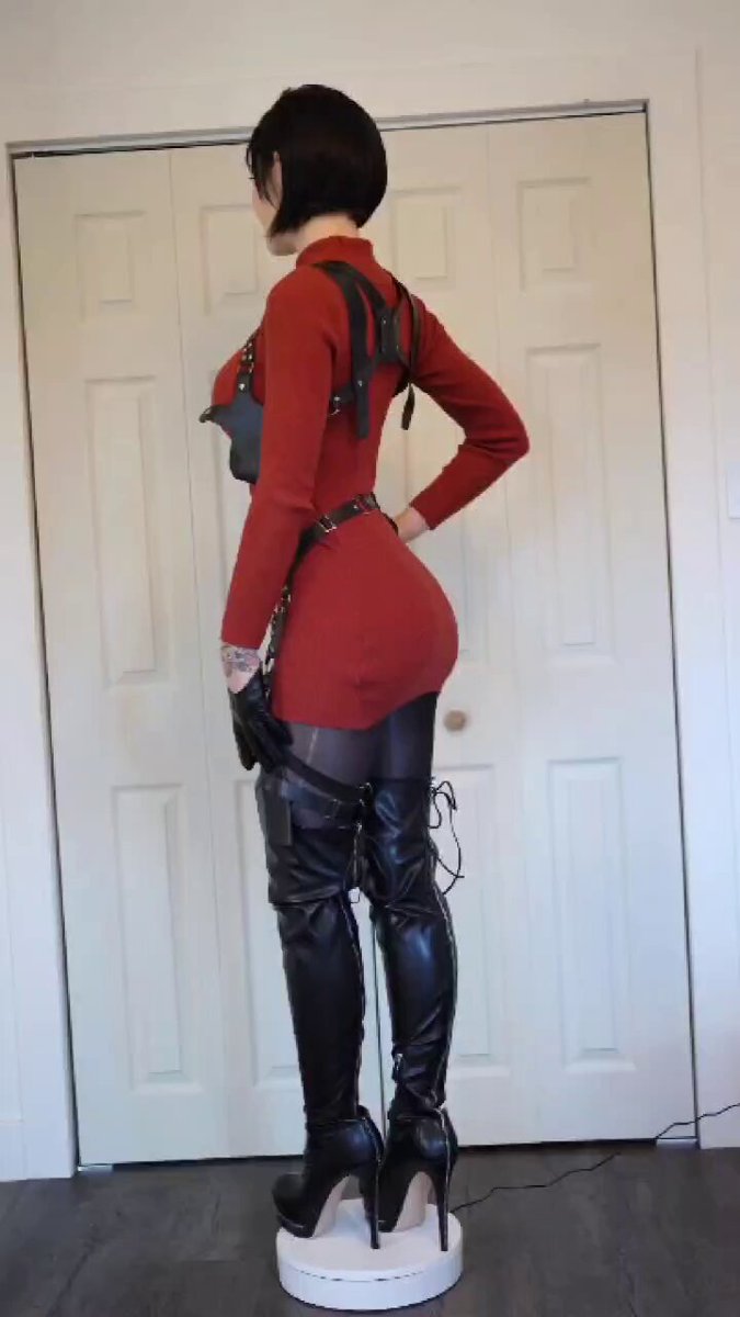 New 1:1 life size Ada Wong figure just released (This…