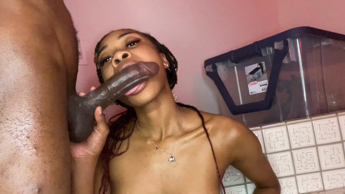 [ @HeHitsIt ] https://onlyfans.com/ithehits