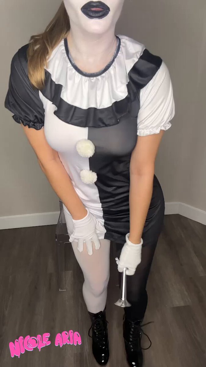 Still doing a surprise costume reveal LIVE tomorrow night for…