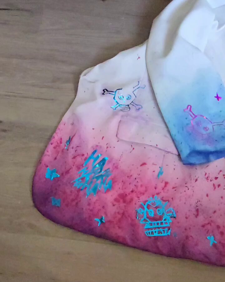 Close up of the jacket 🥹