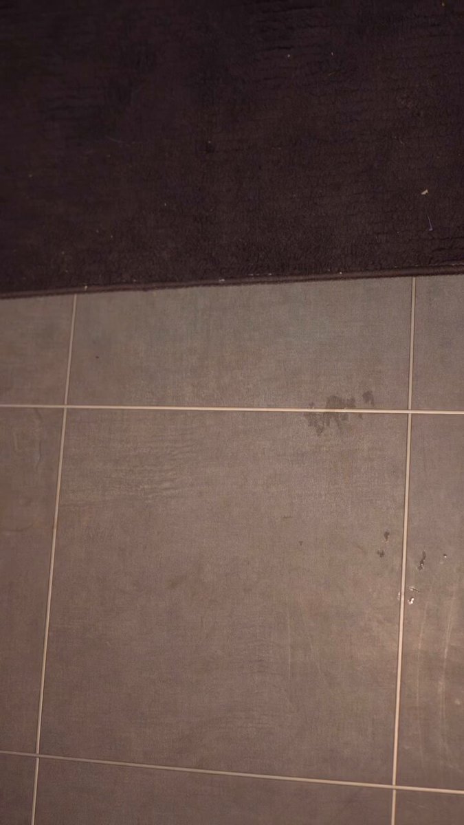 Would you let me in? 🤪😜