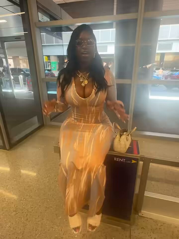 PHOENIX show me a grand ghetto ball. 😘