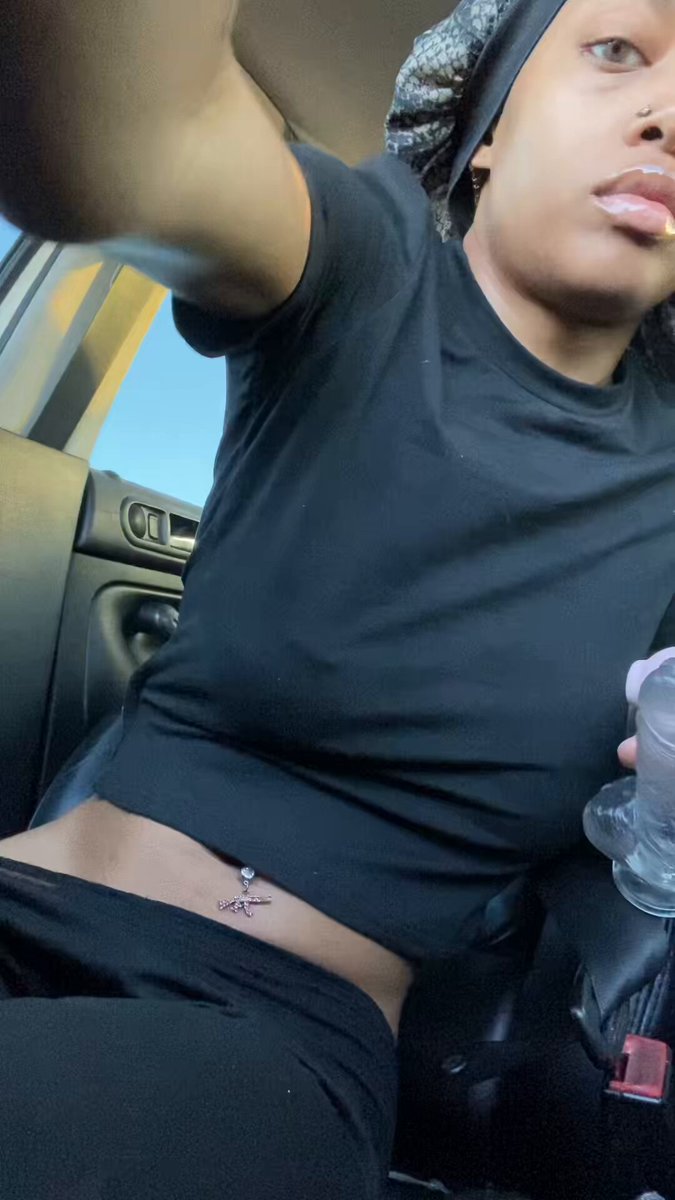 you like to watch me nut ? 🥹