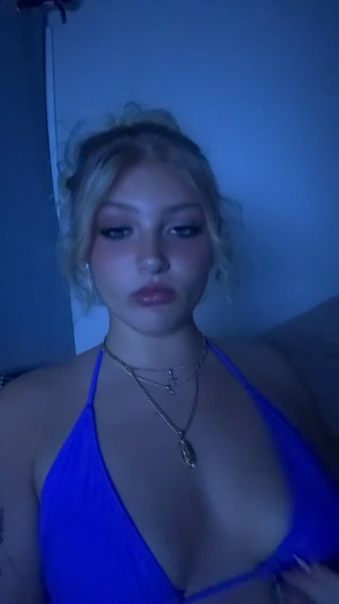 Dessert or BBC? Why not both 👅 Snap sessions available…