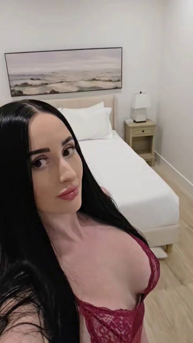 A sneak peak into my life when I am not…