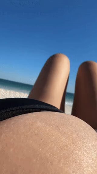 I need to work on my tan 🙈