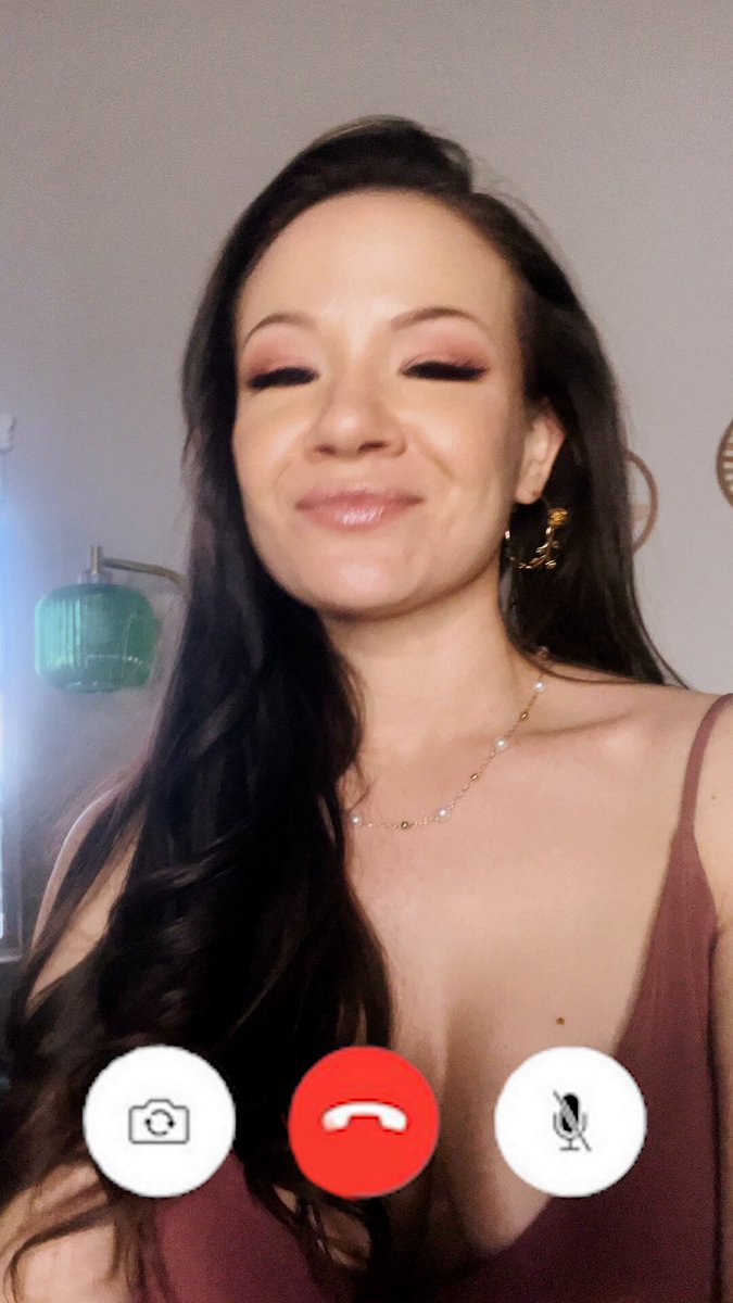 Aren’t you glad you called @AlisonReyxxx & she brought you…