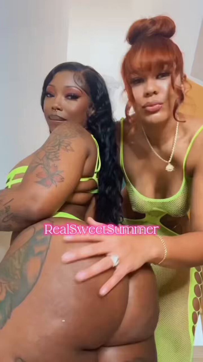 I need another girls night 🩷😮‍💨 TAG who I should…