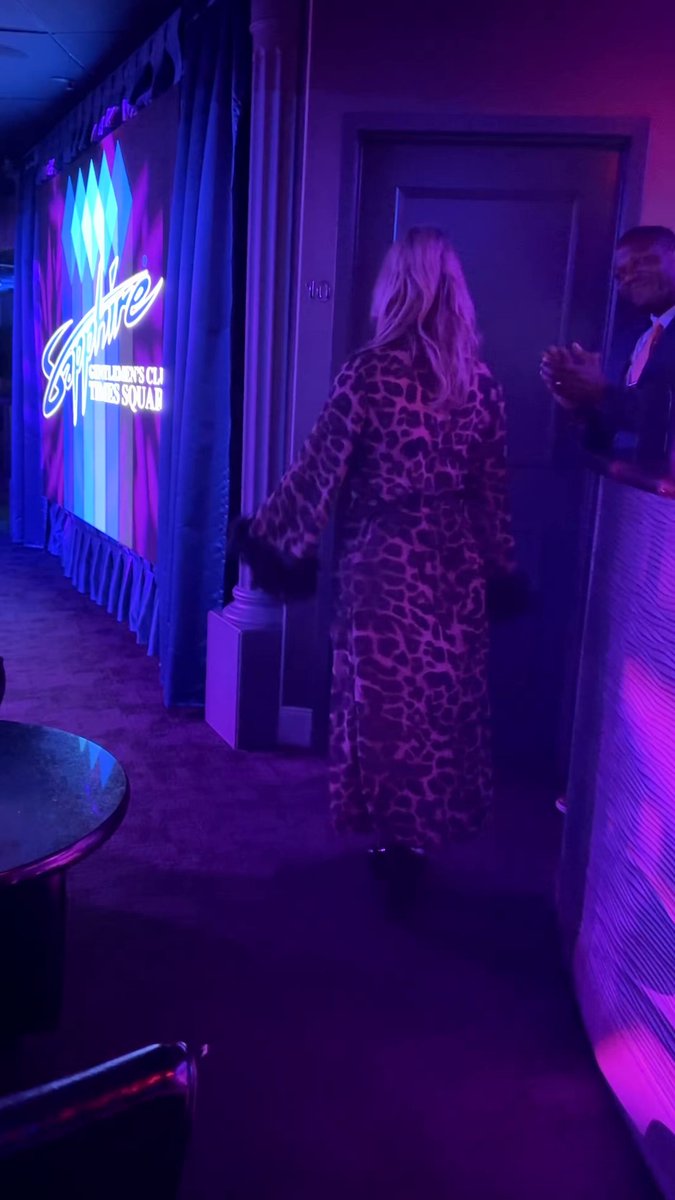 Heading back to LA- thank you @NYSapphireClub for an amazing…