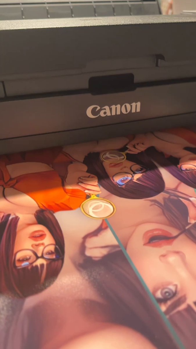 I’ll be dropping a limited run of cosplay posters. DM…