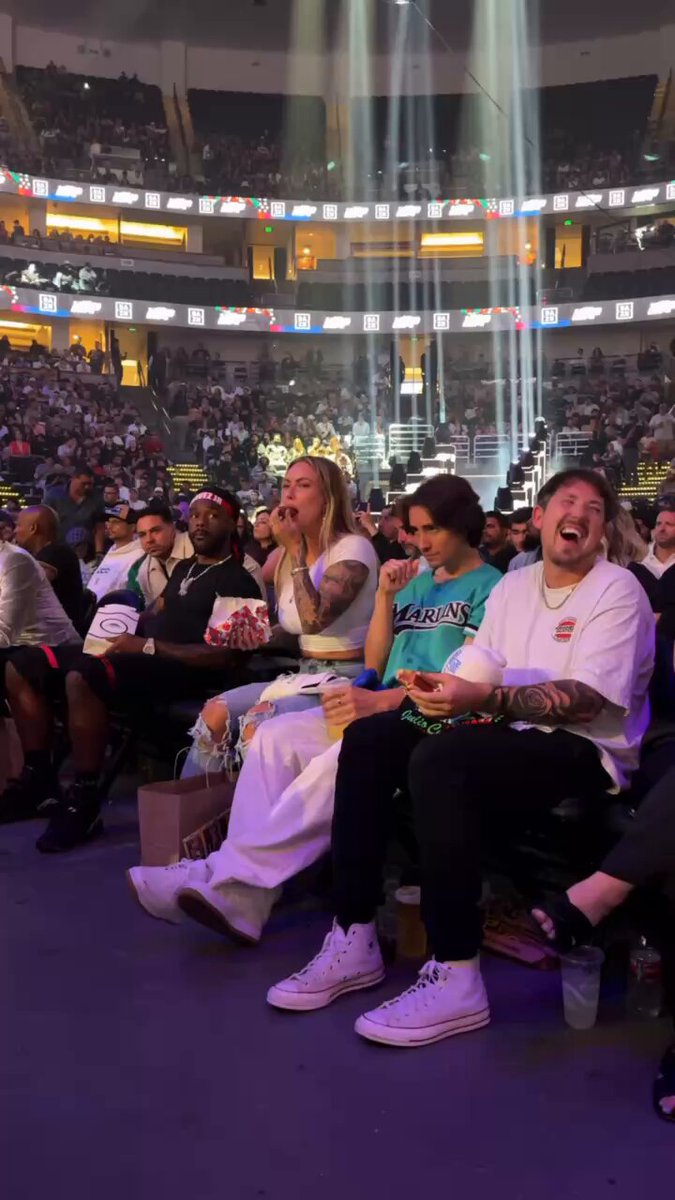 Who was at the canelo vs crawford fight? Did everyone…