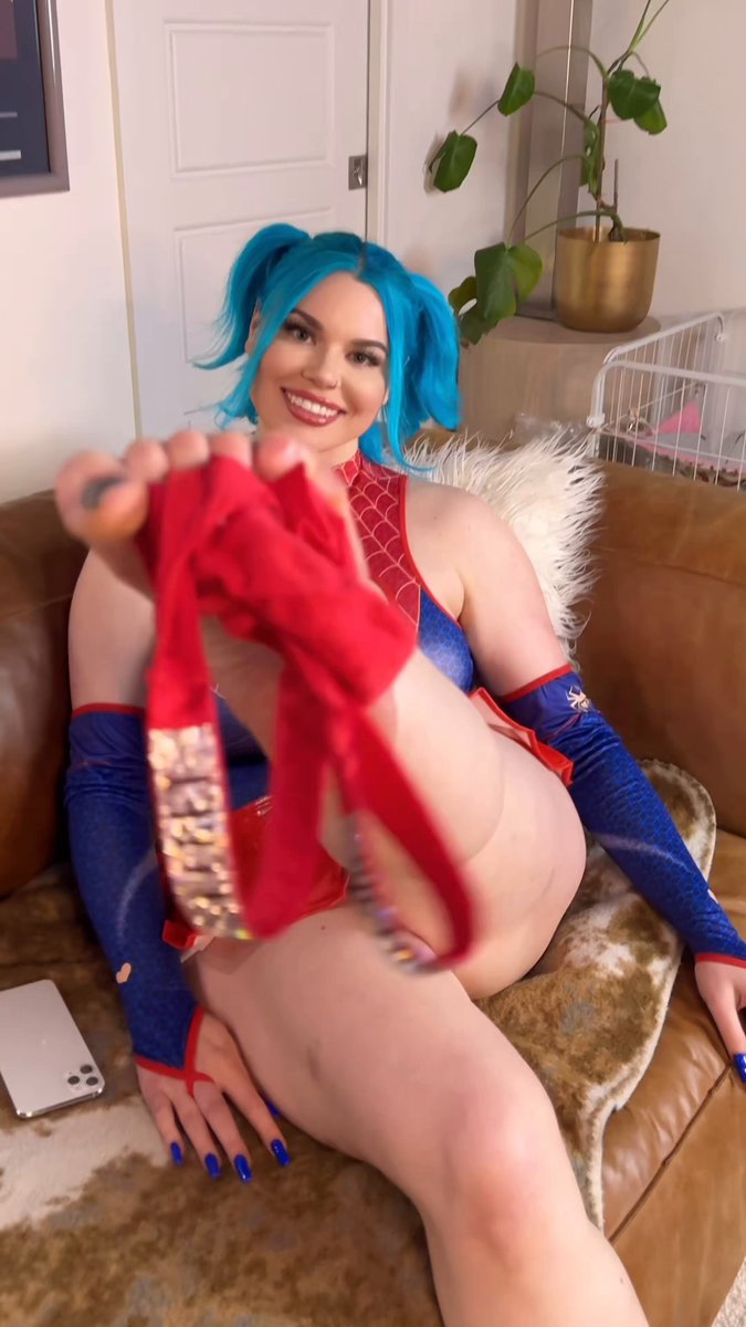 Do you like your coffee extra creamy? 🩲💦